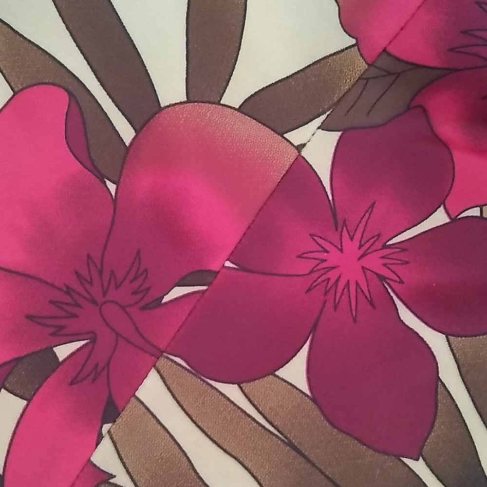 ❤️SOLD! ❤️ Gorgeous Tropical Tankini - Picture 2 of 7